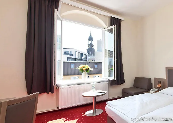 Holstenwall Neustadt Hotel