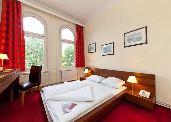 Holstenwall Neustadt 3*