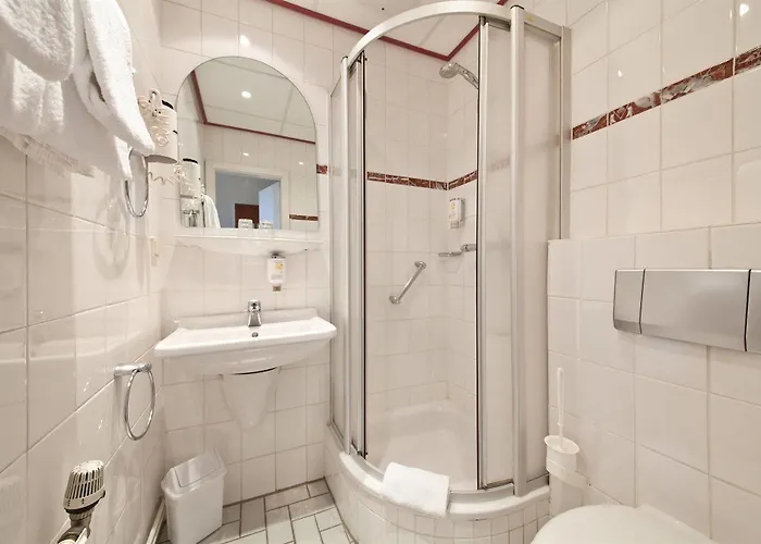 Hotel Holstenwall Neustadt 3*